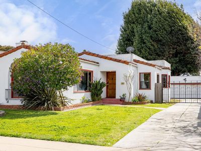 134 E Acacia St, Salinas, CA, 93901