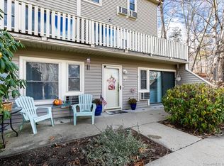 111 Sheraton Ln #111, Norwich, CT 06360
