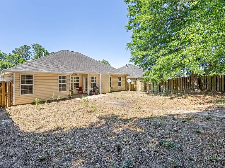 2056 Sylvan Lake Dr — Photo 39