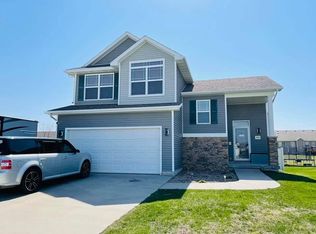 5015 NW 5th St, Ankeny, IA 50023