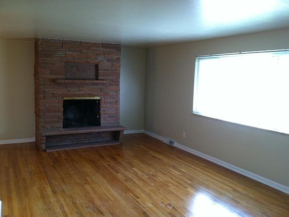 Upper Level Family Room