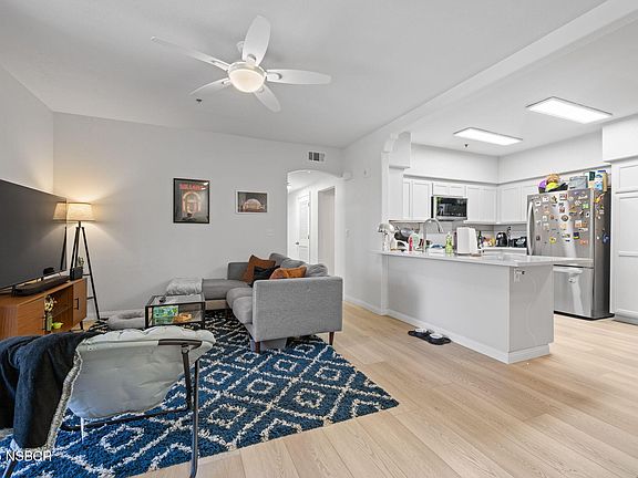5th image of 310 E McCoy Ln Unit 3G