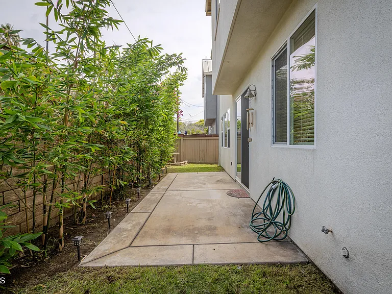 525 Shell Harbor Ln #525 — Photo 21