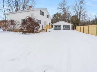 587 Main Rd, Milford, ME 04461