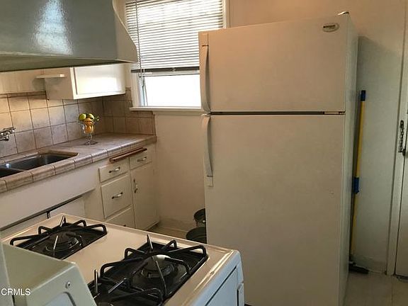 2nd image of 2511 Foothill Blvd #2511