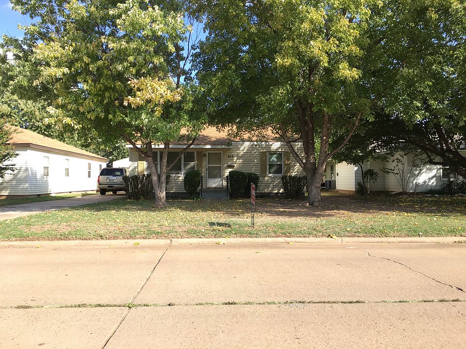 1st image of 612 N 10th Ave