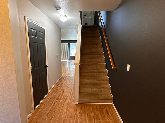 2nd image of 39284 Hood St