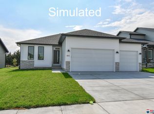 866 W Panorama Rd, Lincoln, NE 68523