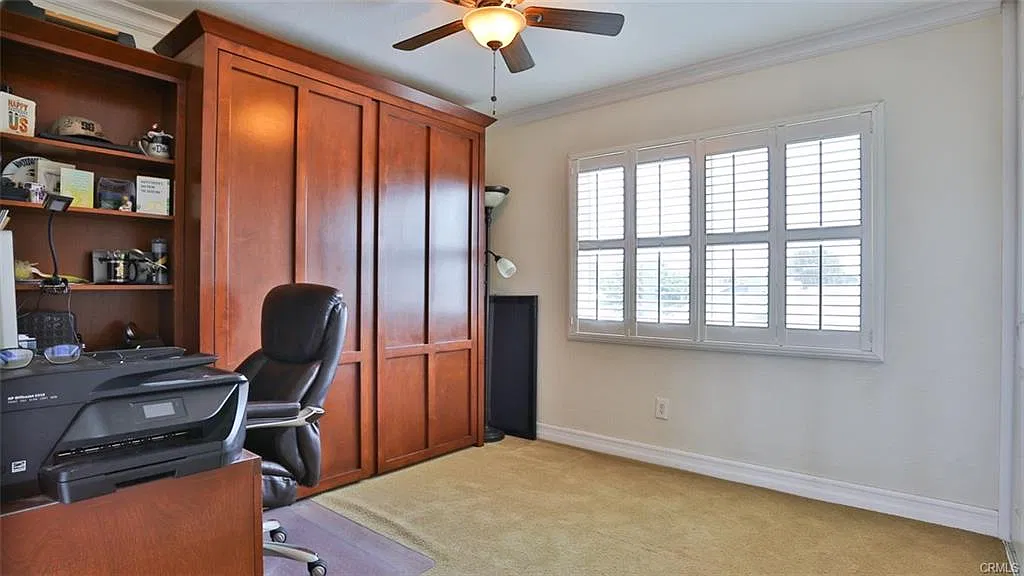 4 bed, 2175 sqft, $1,000 — Photo 3