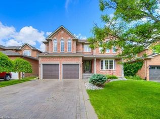 24 Canning Cres, Cambridge, ON N1T1X2