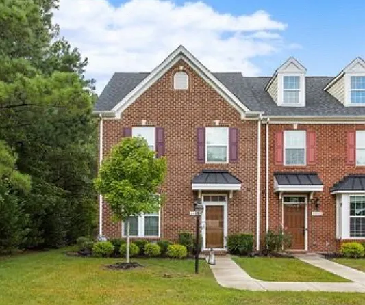 4400 Duncan Park Ln — Photo 4