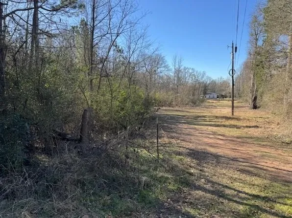 Martin St, Naples, TX 75568