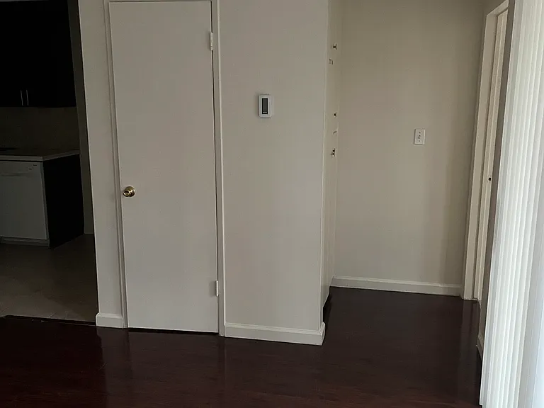 470 E Angeleno Ave — Photo 32