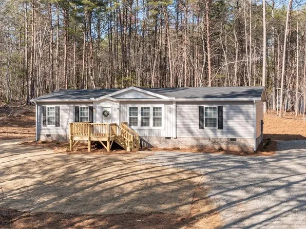 82 Gregory Dr, Jasper, GA 30143