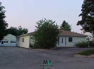 136 Bevins St, Holly, MI