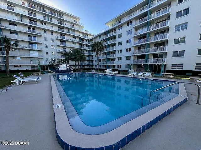 Primary Photo - 2727 N Atlantic Ave #315