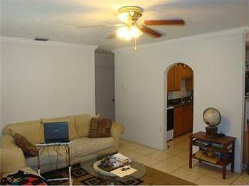 4th image of 730 NW 130th St
