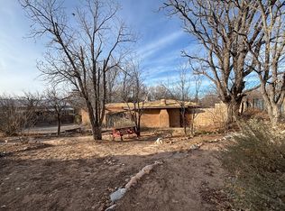 232 County Road 84, Santa Fe, NM 87506