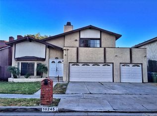 18245 Friar St, Reseda, CA 91335