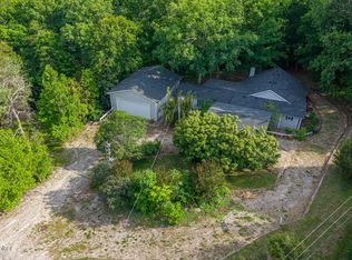 877 Twin Cove Rd, Clarkson, KY 42726