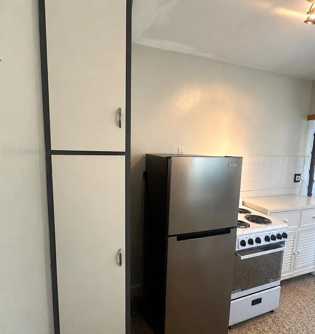 1 bed, 1.0 bath, 800 sqft, $1,800 — Photo 3