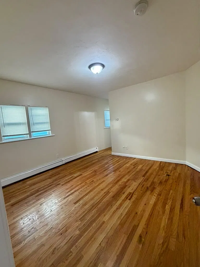 2 bed, $2,400 — Photo 2