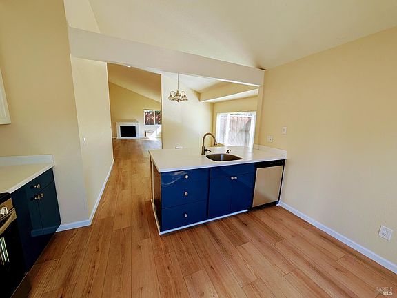 4th image of 764 Racquet Club Circle