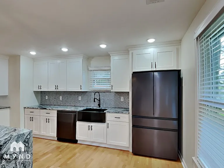 2720 Hedgewood Dr NW — Photo 7
