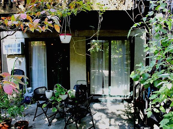 3rd image of 30 Saint Marks Ave