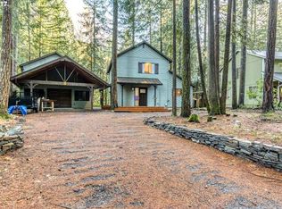 65073 E Mountain Meadow Ln, Rhododendron, OR 97049