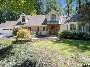 1400 W 32nd St, Holland, MI 49423