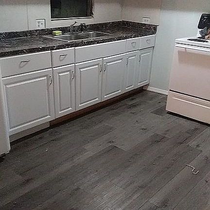 4th image of 6706 N 78th St Lot C