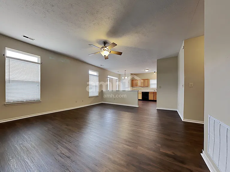 10087 Sundown Ln — Photo 6