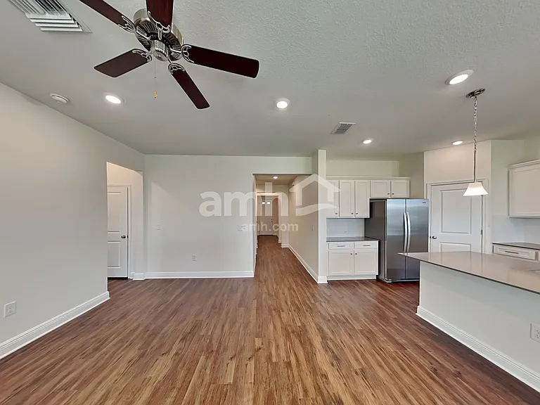 14605 Cedar Mill Dr — Photo 6