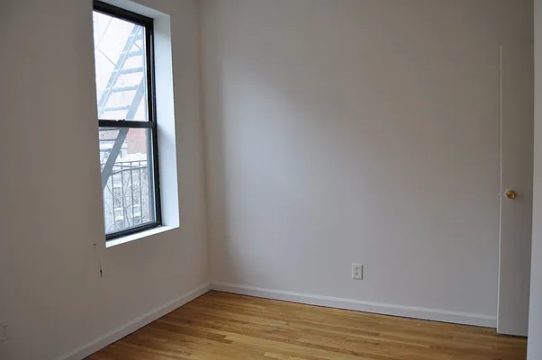 Rented by Sky Management | media 21