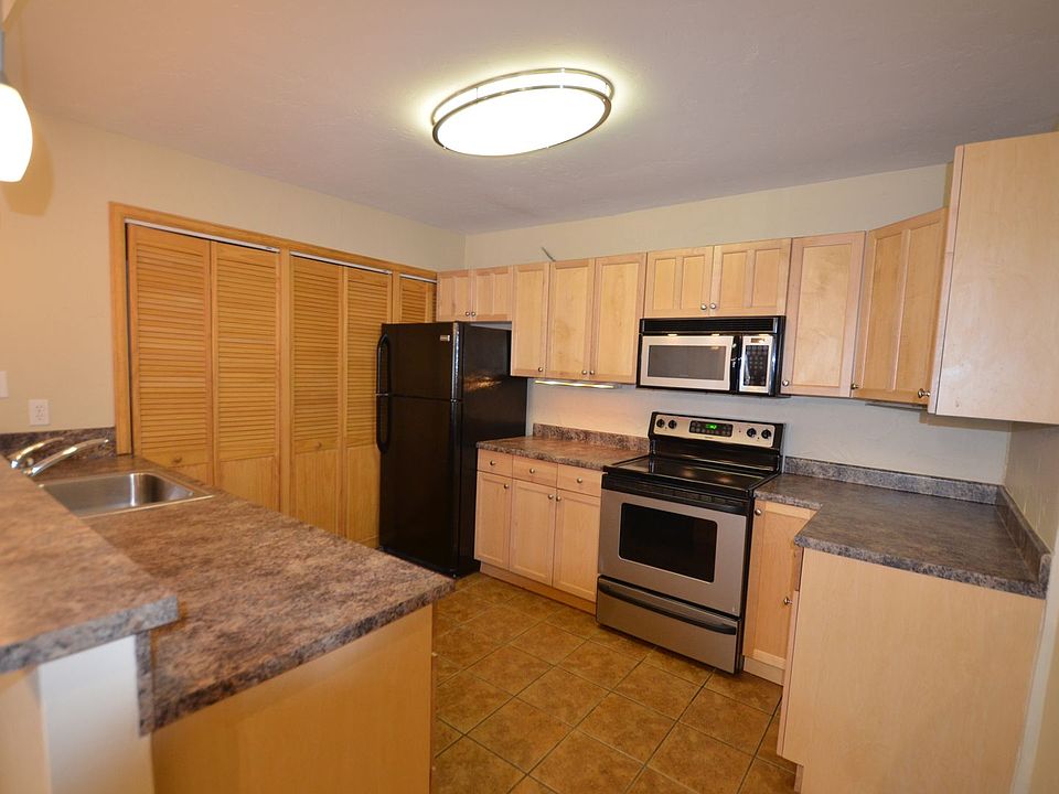 1st image of 119-121 Flintstone Ln #125