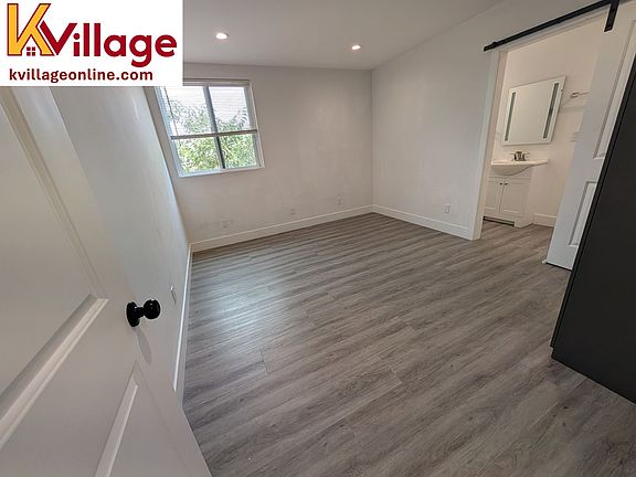 3rd image of 3711 1/2 Halldale Ave #3