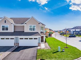 1920 Prospect Ln, Carver, MN 55315