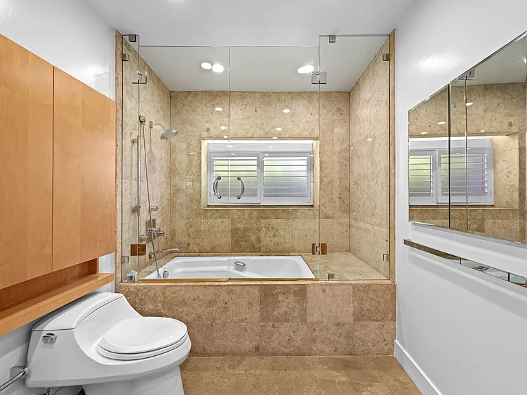 435 Dalehurst Ave — Photo 11