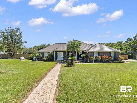 5th image of 10128 Grove Dr
