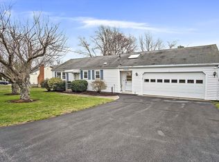 22 Anna Rd, Woburn, MA 01801