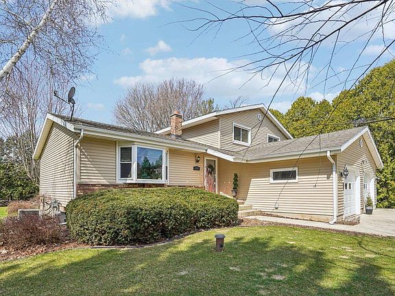 3rd image of 6357 Grossepark Road