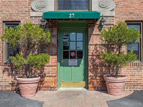 2nd image of 27 N Central Ave APT 3A