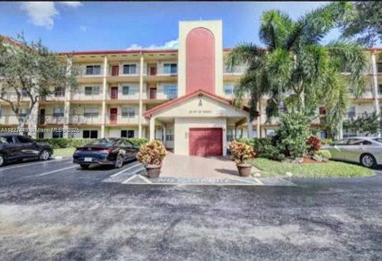 901 SW 128th Ter APT 205A