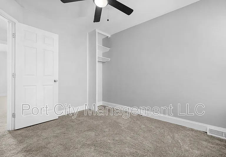 1416 N Milton Ave — Photo 12