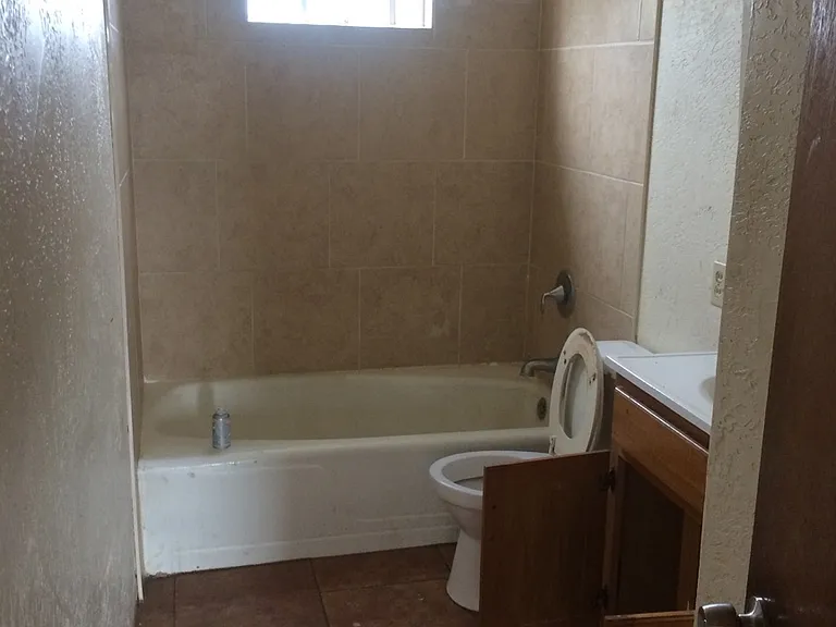2802 Palm St — Photo 9