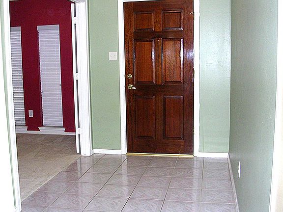 3rd image of 1036 Glenview Dr
