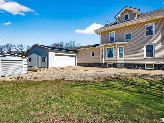 5th image of 337 W Chestnut St