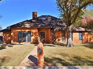 2518 Meadow Lake Dr, Abilene, TX 79606