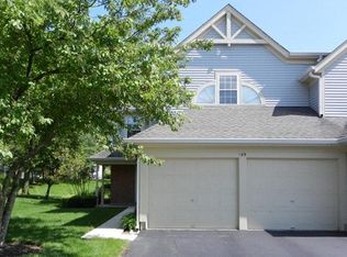 159 Stirling Ln, Schaumburg, IL 60194